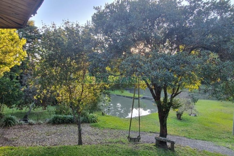 Chácara com 300m², 4 dormitórios, no bairro Fazenda Souza em Caxias do Sul para Comprar