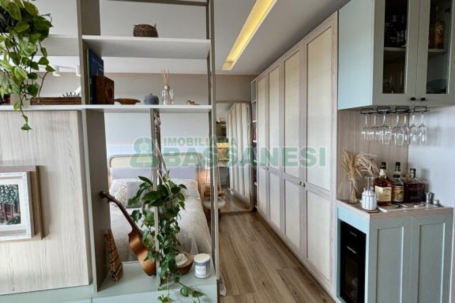 Apartamento com 58m², 1 dormitório, 1 vaga, no bairro Santa Catarina em Caxias do Sul para Comprar