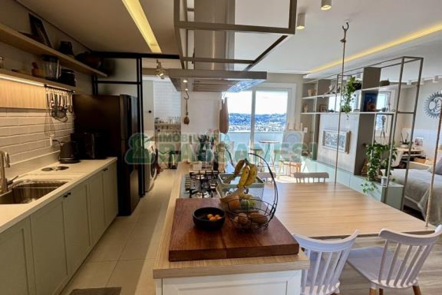 Apartamento com 58m², 1 dormitório, 1 vaga, no bairro Santa Catarina em Caxias do Sul para Comprar