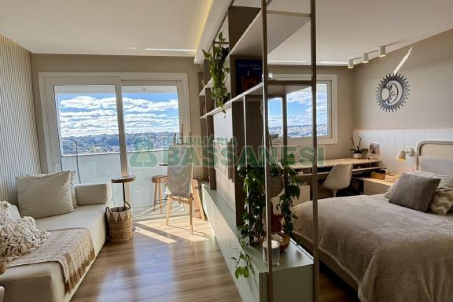 Apartamento com 58m², 1 dormitório, 1 vaga, no bairro Santa Catarina em Caxias do Sul para Comprar