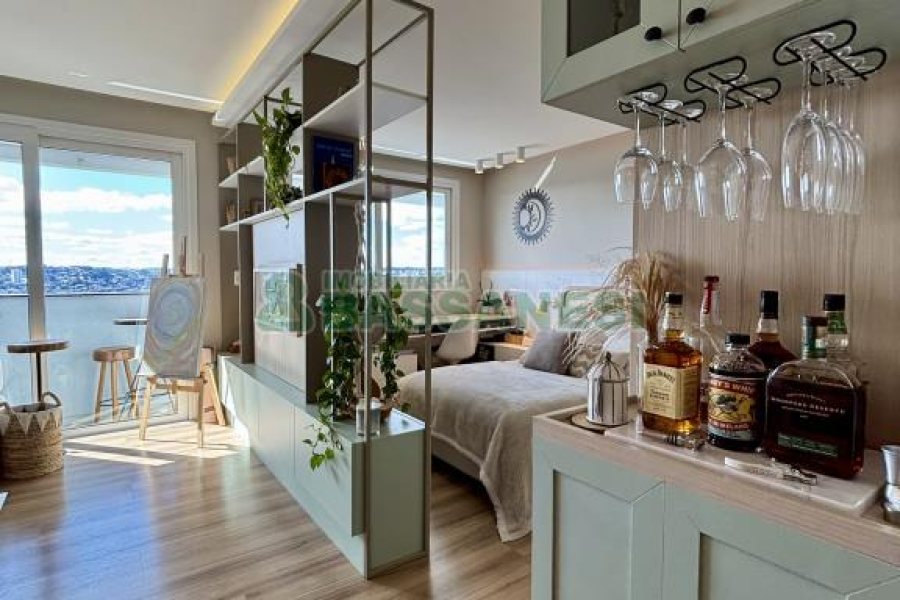 Apartamento com 58m², 1 dormitório, 1 vaga, no bairro Santa Catarina em Caxias do Sul para Comprar