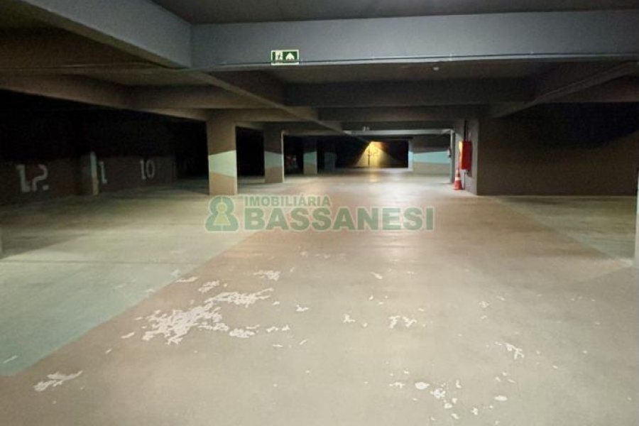 Apartamento com 58m², 1 dormitório, 1 vaga, no bairro Santa Catarina em Caxias do Sul para Comprar