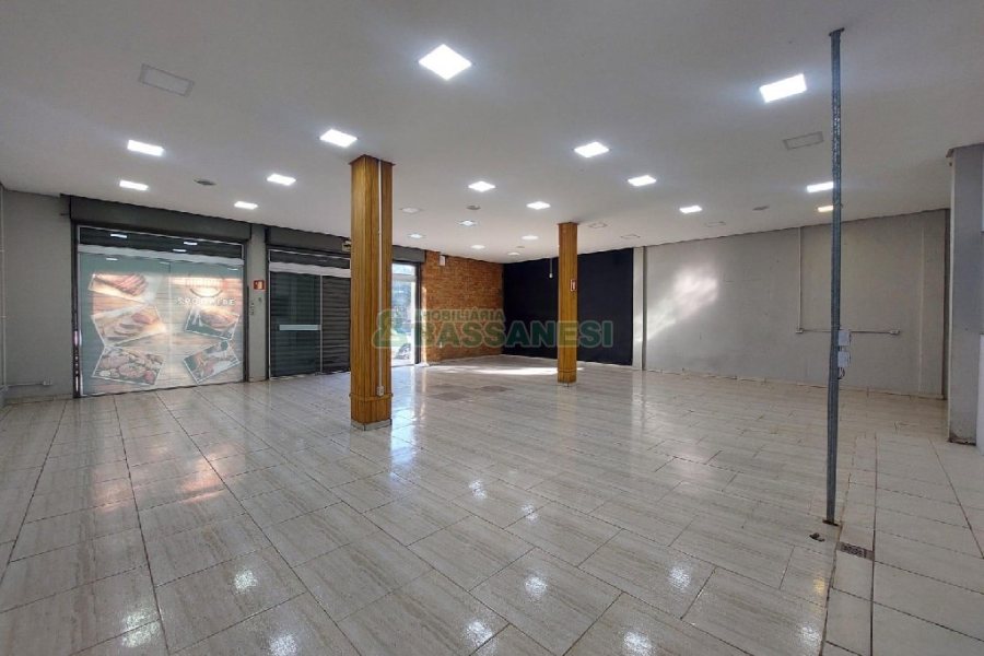 Loja com 160m², no bairro Santa Catarina em Caxias do Sul para Alugar
