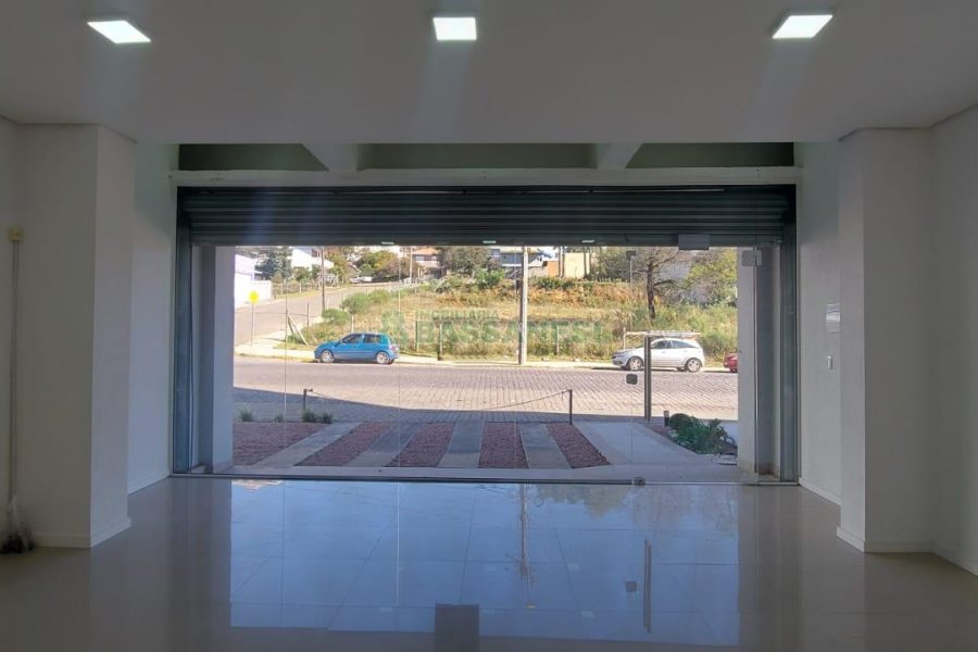 Loja com 98m², no bairro Diamantino em Caxias do Sul para Alugar