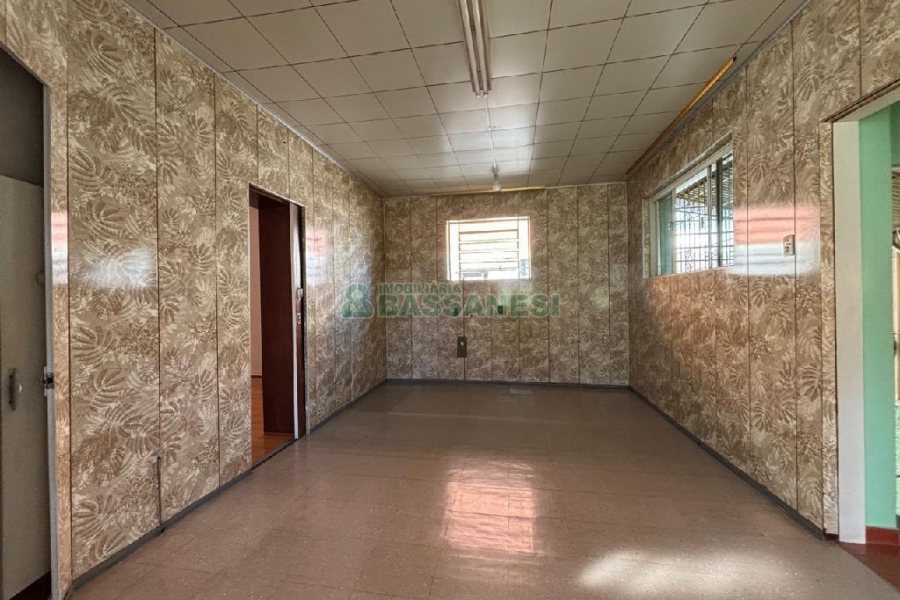 Casa com 98m², 2 dormitórios, no bairro Jardim América em Caxias do Sul para Alugar