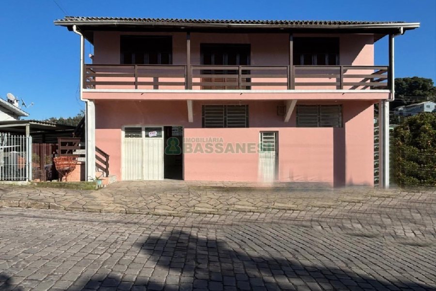 Loja com 71m², 1 vaga, no bairro Charqueadas em Caxias do Sul para Alugar
