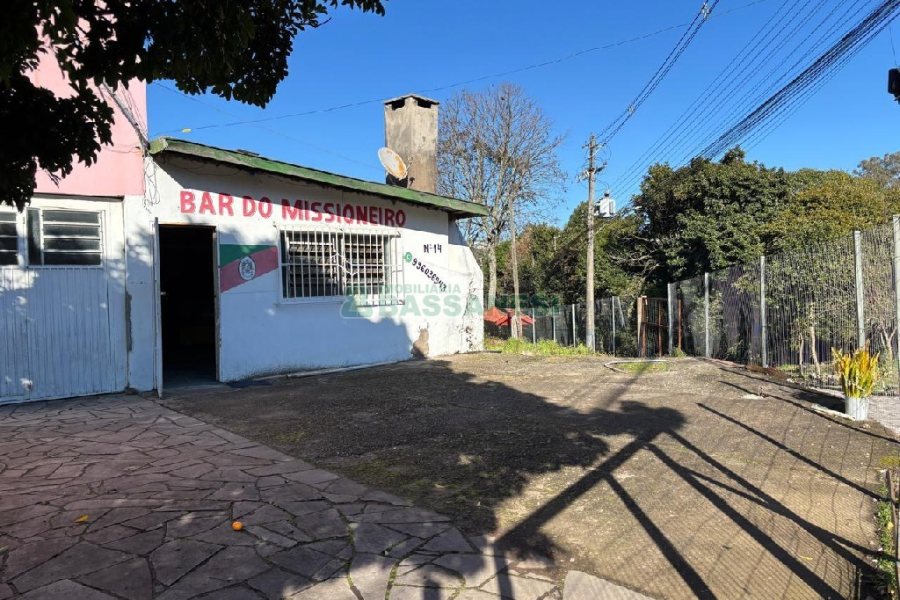 Loja com 71m², 1 vaga, no bairro Charqueadas em Caxias do Sul para Alugar