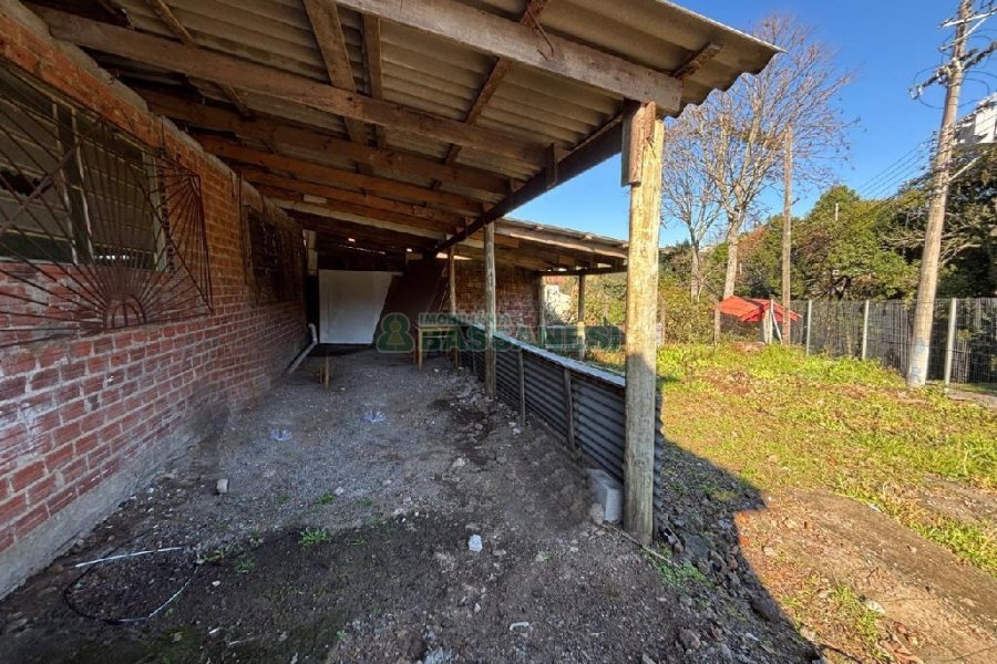 Loja com 71m², 1 vaga, no bairro Charqueadas em Caxias do Sul para Alugar