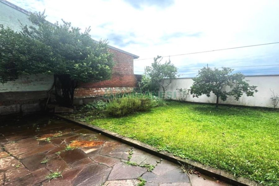 Casa com 243m², 3 dormitórios, 4 vagas, no bairro Bela Vista em Caxias do Sul para Alugar ou Comprar