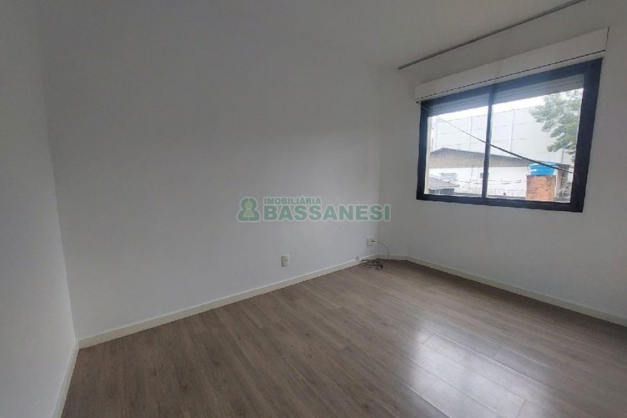 Apartamento com 65m², 2 dormitórios, 1 vaga, no bairro Sanvitto em Caxias do Sul para Comprar