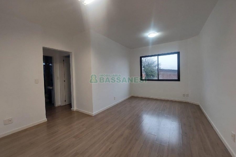 Apartamento com 65m², 2 dormitórios, 1 vaga, no bairro Sanvitto em Caxias do Sul para Comprar