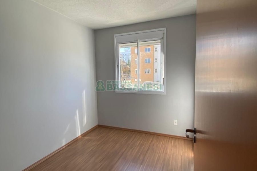 Apartamento com 67m², 2 dormitórios, 1 vaga, no bairro Nossa Senhora do Rosário em Caxias do Sul para Alugar