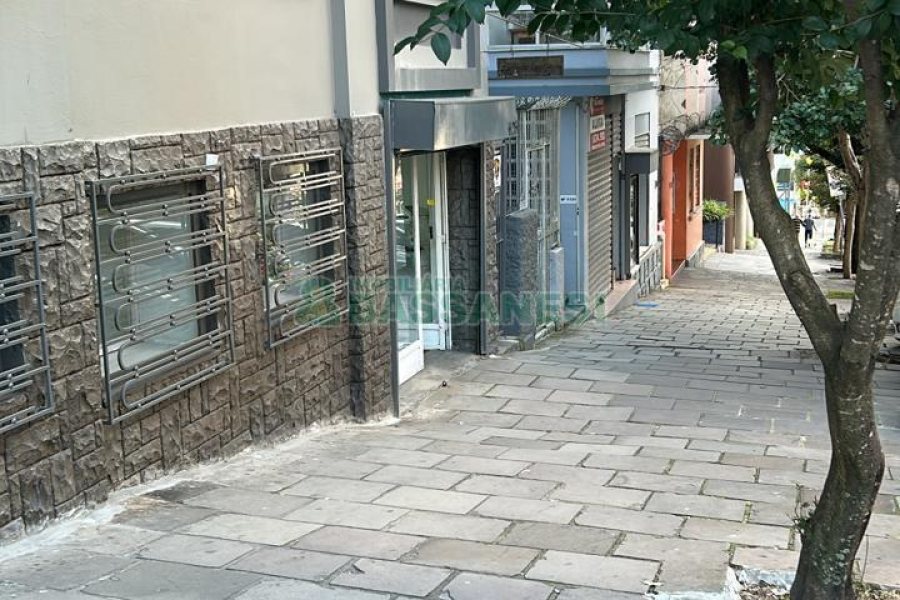 Loja com 120m², no bairro Centro em Caxias do Sul para Alugar