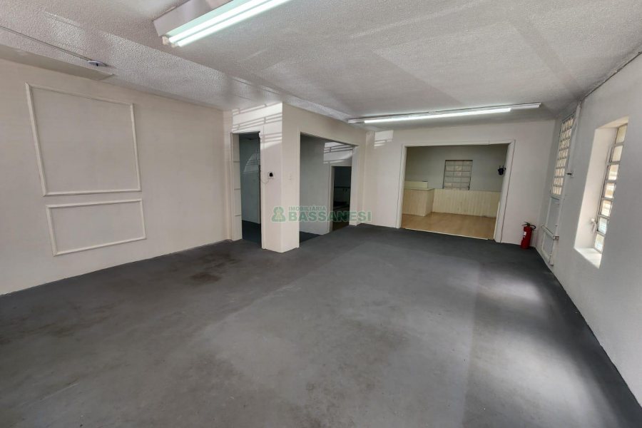 Loja com 120m², no bairro Centro em Caxias do Sul para Alugar