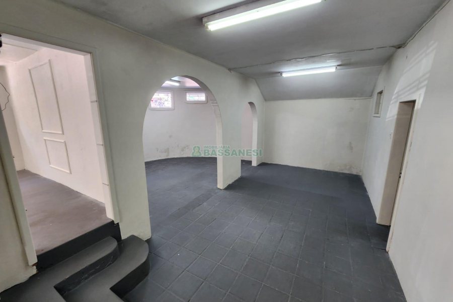 Loja com 120m², no bairro Centro em Caxias do Sul para Alugar