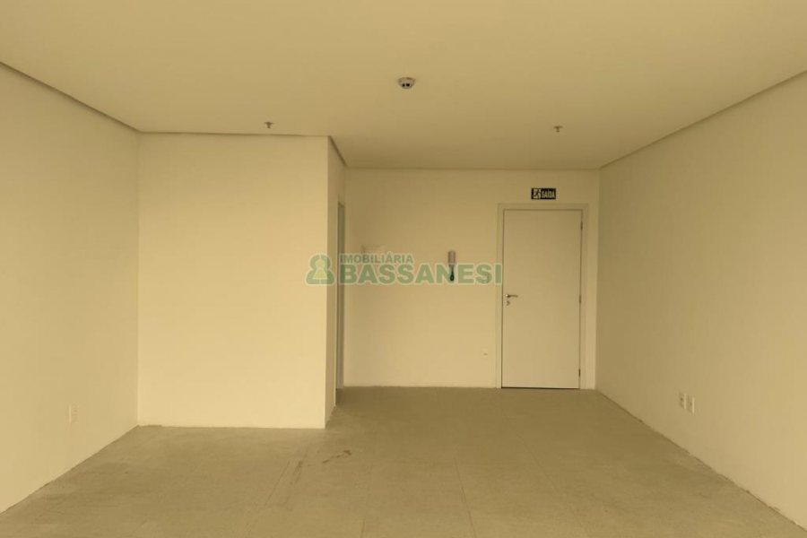 Sala com 36m², 1 vaga, no bairro Centro em Caxias do Sul para Alugar