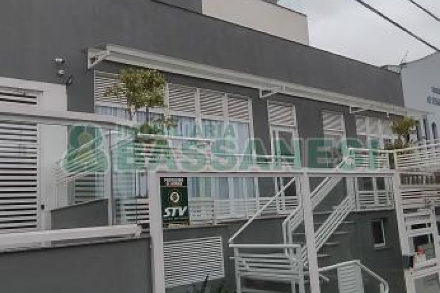 Apartamento com 72m², 2 dormitórios, 1 vaga, no bairro Medianeira em Caxias do Sul para Comprar