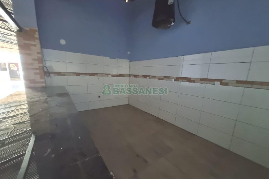 Loja com 200m², no bairro Centro em Caxias do Sul para Alugar