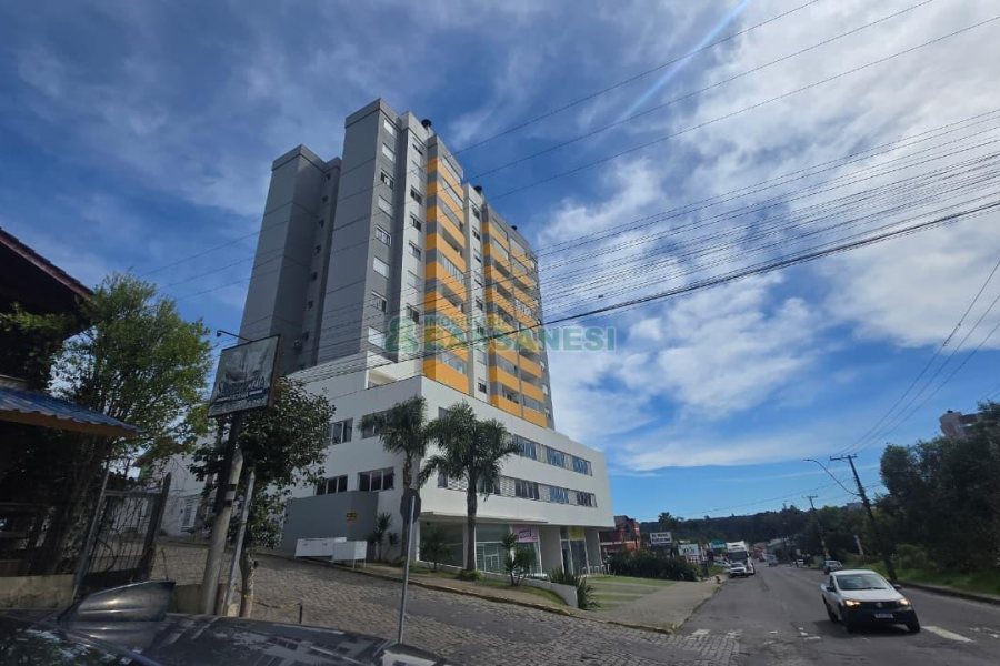 Apartamento com 57m², 2 dormitórios, 1 vaga, no bairro Santa Lúcia em Caxias do Sul para Comprar