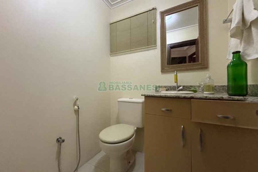 Sala com 78m², no bairro Centro em Caxias do Sul para Alugar