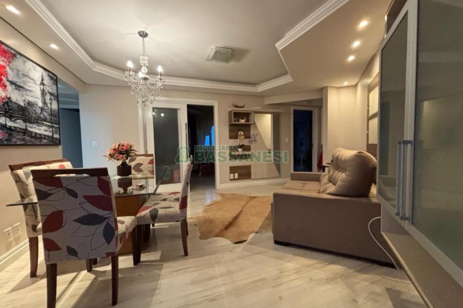 Apto Mobiliado com 98m², 2 dormitórios, 1 vaga, no bairro São Pelegrino em Caxias do Sul para Alugar