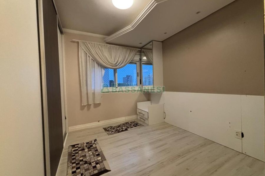 Apto Mobiliado com 98m², 2 dormitórios, 1 vaga, no bairro São Pelegrino em Caxias do Sul para Alugar