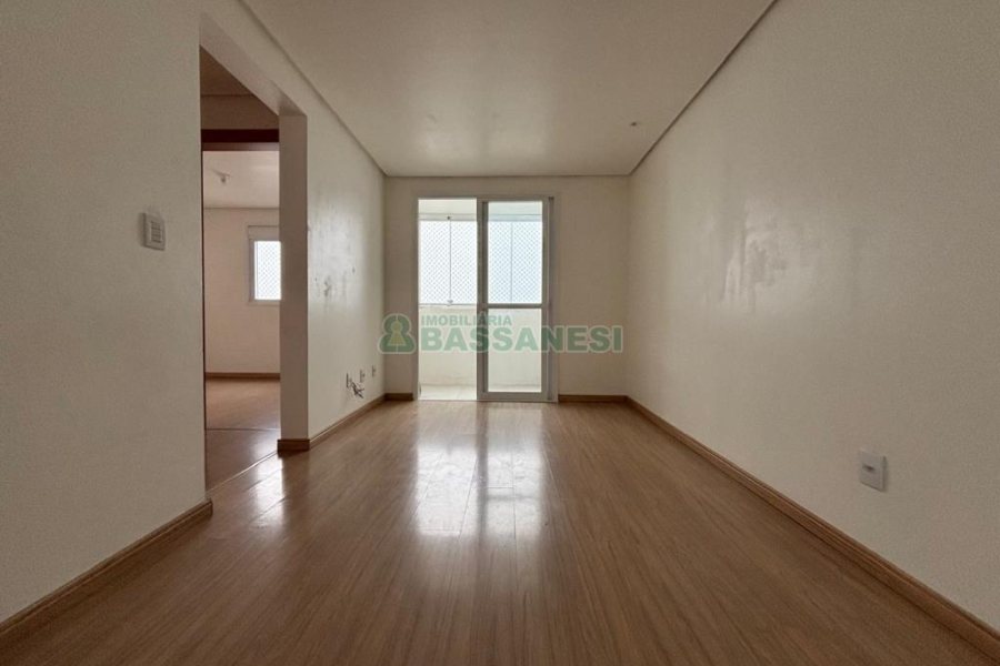 Apartamento com 68m², 2 dormitórios, 1 vaga, no bairro Vila Verde em Caxias do Sul para Alugar