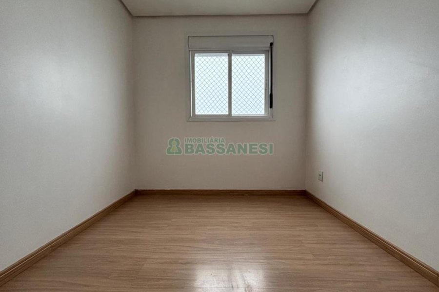 Apartamento com 68m², 2 dormitórios, 1 vaga, no bairro Vila Verde em Caxias do Sul para Alugar