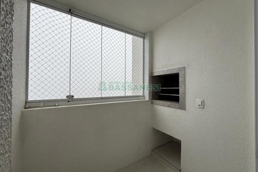 Apartamento com 68m², 2 dormitórios, 1 vaga, no bairro Vila Verde em Caxias do Sul para Alugar
