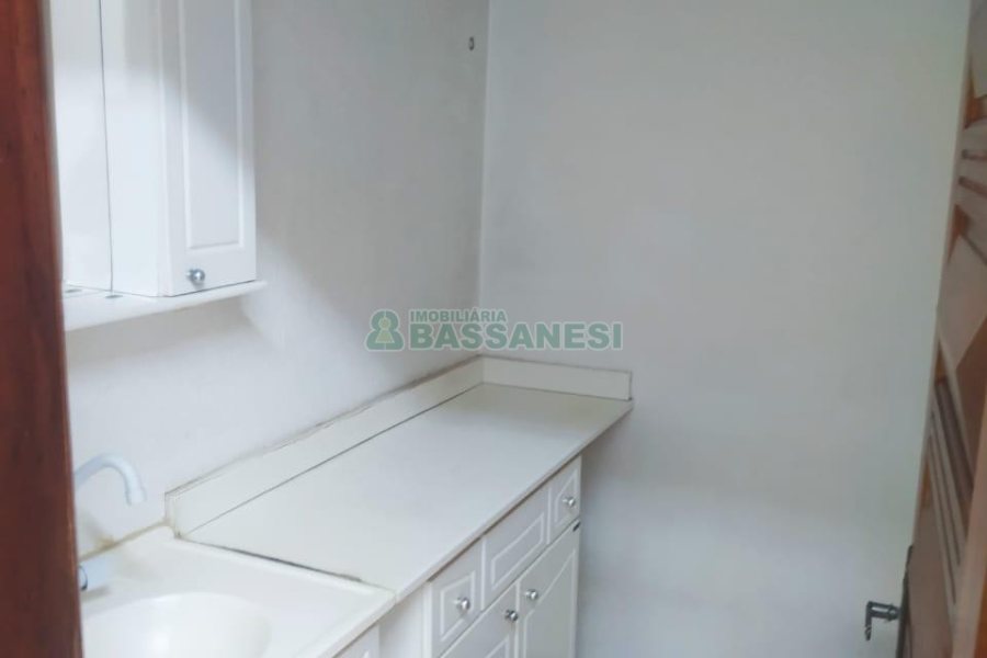 Sala com 288m², no bairro Santa Catarina em Caxias do Sul para Alugar