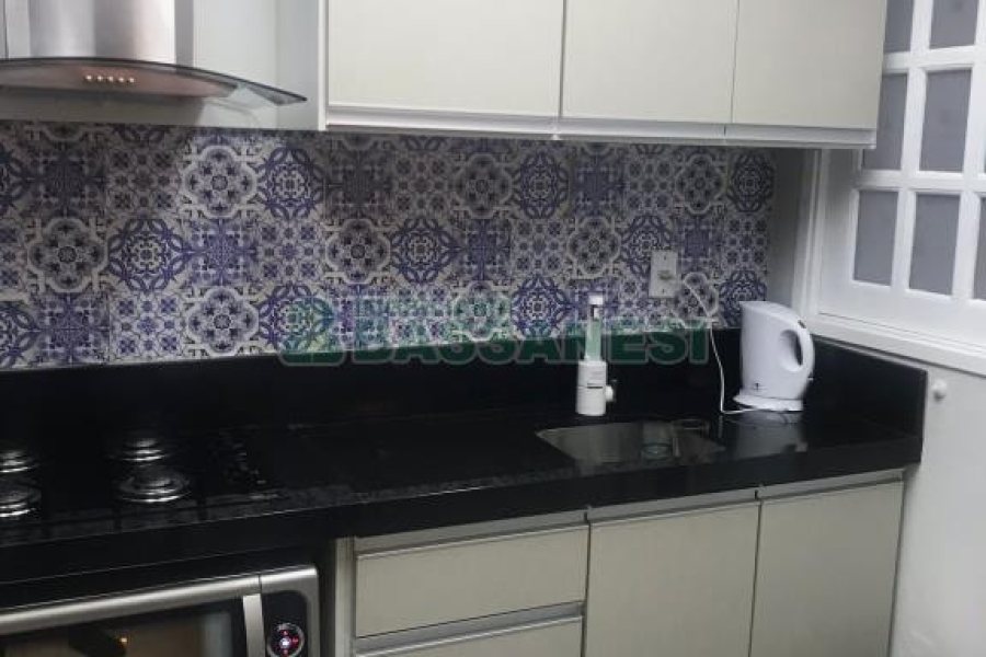Apartamento com 57m², 2 dormitórios, no bairro Centro em Caxias do Sul para Comprar