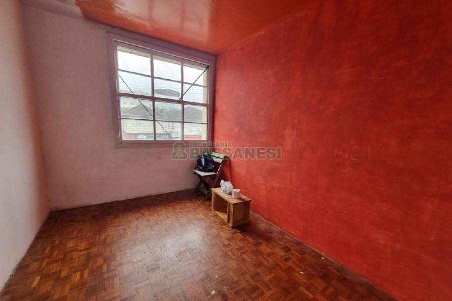 Apartamento com 100m², 2 dormitórios, no bairro São Leopoldo em Caxias do Sul para Alugar