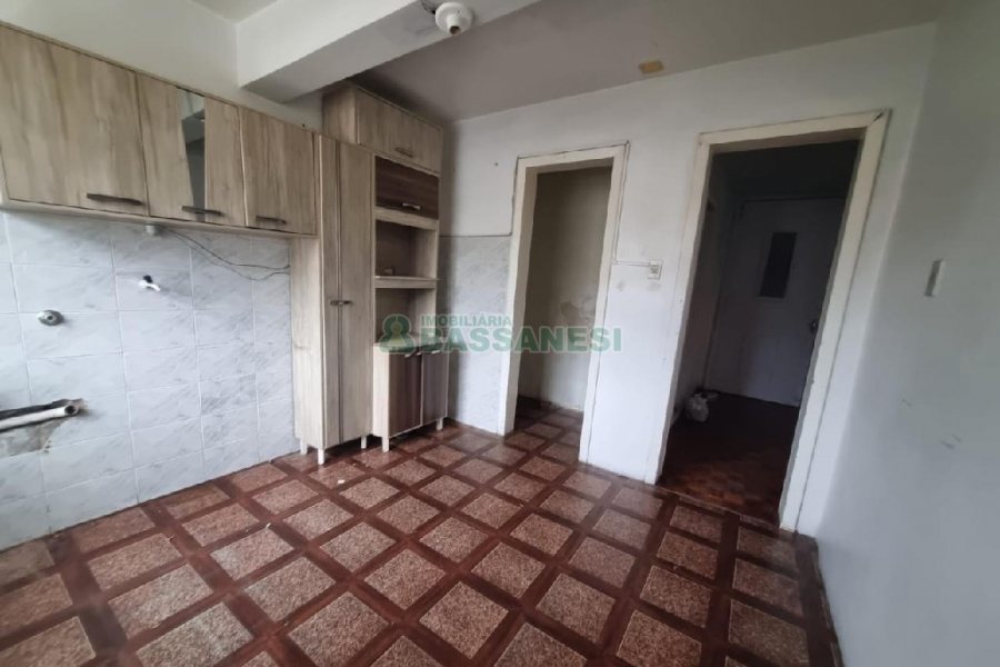 Apartamento com 100m², 2 dormitórios, no bairro São Leopoldo em Caxias do Sul para Alugar