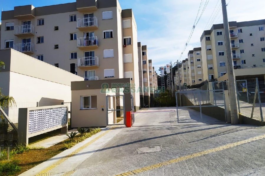 Apto Mobiliado com 70m², 2 dormitórios, 1 vaga, no bairro São Virgílio em Caxias do Sul para Alugar