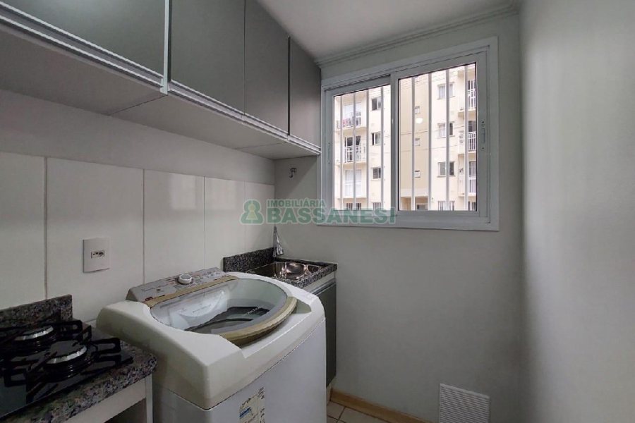 Apto Mobiliado com 70m², 2 dormitórios, 1 vaga, no bairro São Virgílio em Caxias do Sul para Alugar