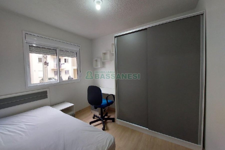 Apto Mobiliado com 70m², 2 dormitórios, 1 vaga, no bairro São Virgílio em Caxias do Sul para Alugar