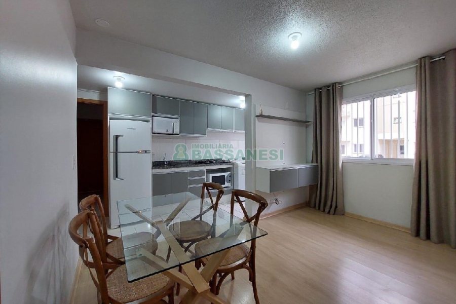 Apto Mobiliado com 70m², 2 dormitórios, 1 vaga, no bairro São Virgílio em Caxias do Sul para Alugar