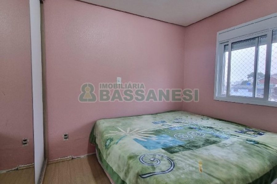 Apto Mobiliado com 52m², 2 dormitórios, 1 vaga, no bairro Esplanada em Caxias do Sul para Alugar