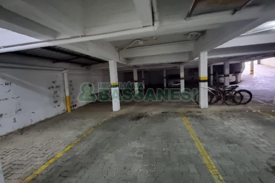 Apto Mobiliado com 52m², 2 dormitórios, 1 vaga, no bairro Esplanada em Caxias do Sul para Alugar