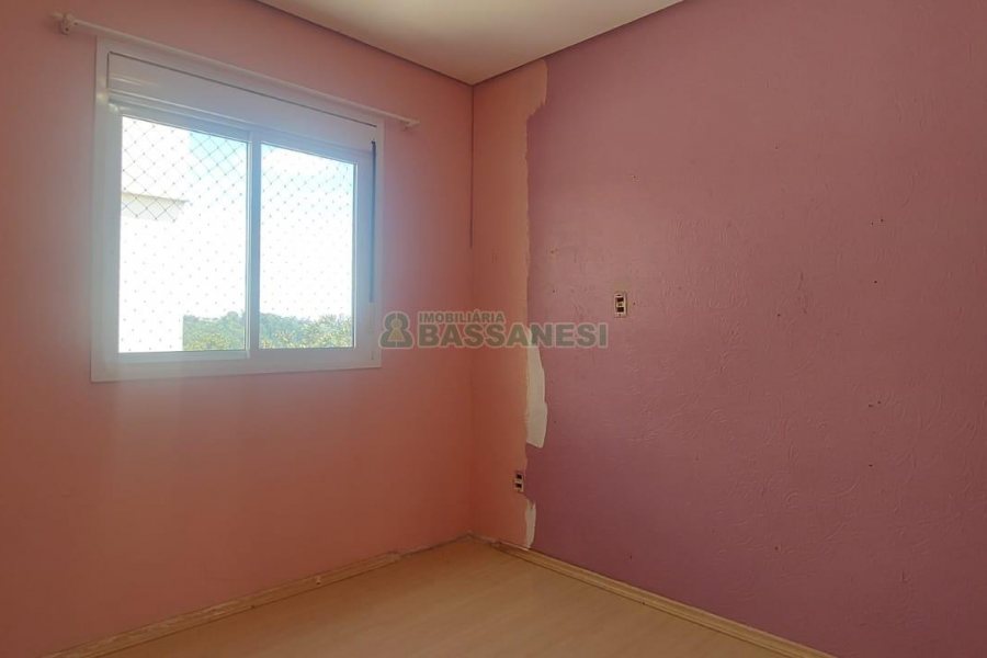 Apto Mobiliado com 52m², 2 dormitórios, 1 vaga, no bairro Esplanada em Caxias do Sul para Alugar