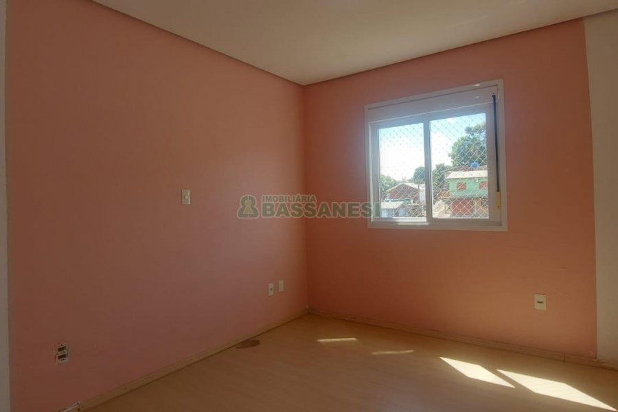 Apto Mobiliado com 52m², 2 dormitórios, 1 vaga, no bairro Esplanada em Caxias do Sul para Alugar