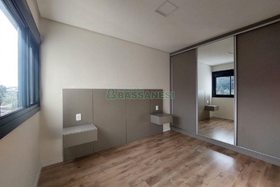 Apartamento com 72m², 2 dormitórios, 1 vaga, no bairro São Luiz em Caxias do Sul para Alugar