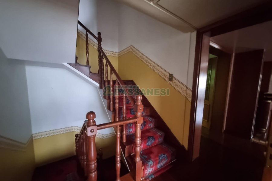 Apto/Cobertura com 540m², 3 dormitórios, 2 vagas, no bairro Centro em Caxias do Sul para Alugar