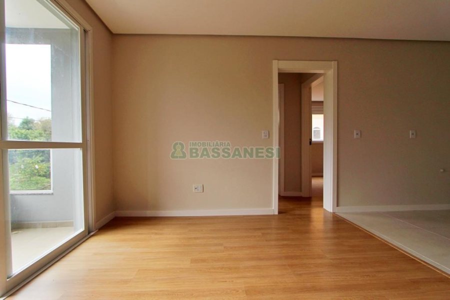 Apartamento com 59m², 2 dormitórios, 1 vaga, no bairro Forqueta em Caxias do Sul para Alugar