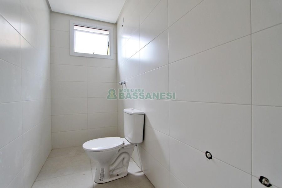 Apartamento com 59m², 2 dormitórios, 1 vaga, no bairro Forqueta em Caxias do Sul para Alugar