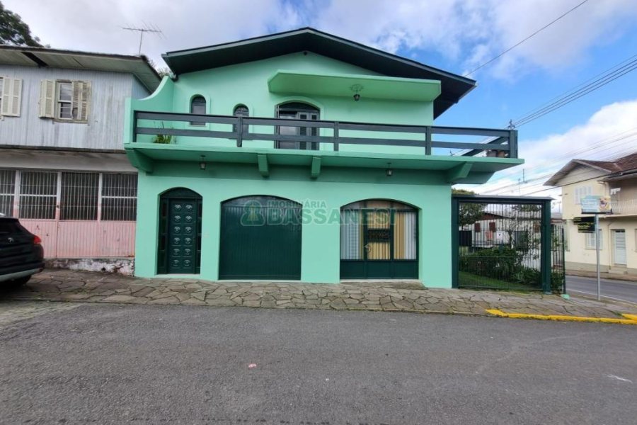 Loja com 115m², 2 vagas, no bairro Cristo Redentor em Caxias do Sul para Alugar