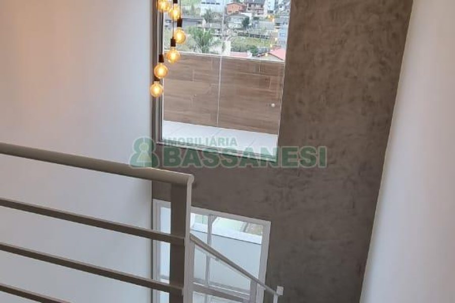 Apartamento com 123m², 2 dormitórios, 2 vagas, no bairro Cidade Nova em Caxias do Sul para Comprar