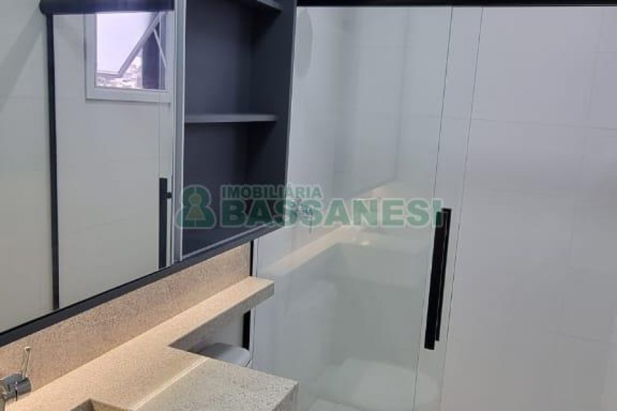 Apartamento com 123m², 2 dormitórios, 2 vagas, no bairro Cidade Nova em Caxias do Sul para Comprar