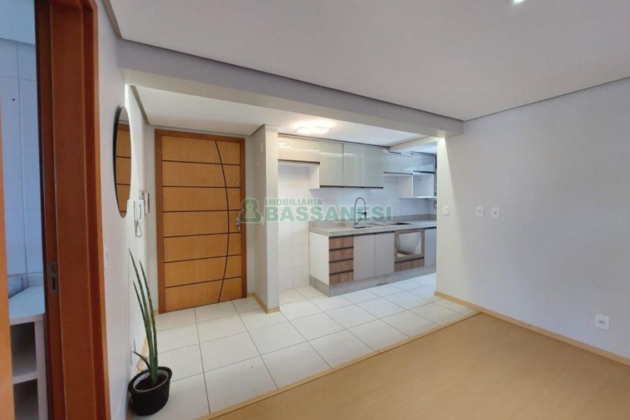 Kitinete com 40m², 1 dormitório, no bairro Centro em Caxias do Sul para Alugar