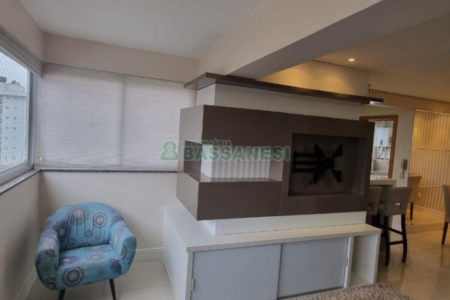 Apartamento com 88m², 2 dormitórios, 2 vagas, no bairro Cristo Redentor em Caxias do Sul para Comprar